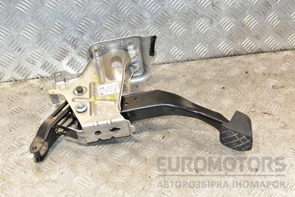 Педаль зчеплення VW Passat (B6) 2005-2010 3C1721059H 373531 euromotors.com.ua
