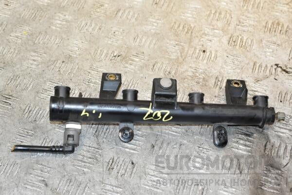 Паливна рейка бензин Peugeot 207 1.4 8V 2006-2013 9655833580 373890 euromotors.com.ua