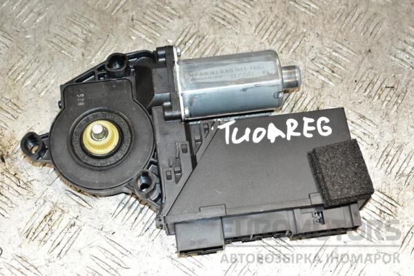 Моторчик стеклоподъемника передний правый VW Touareg 2002-2010 3D1959792E 374018 - 2
