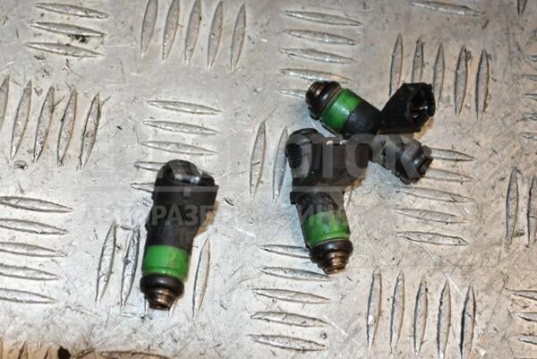 Форсунка бензин электрическая VW Polo 1.2 12V 2001-2009 03E906031 374066 euromotors.com.ua