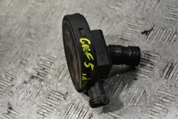 Сапун VW Golf 1.6 16V FSI (V) 2003-2008 03C103201D 374115 euromotors.com.ua