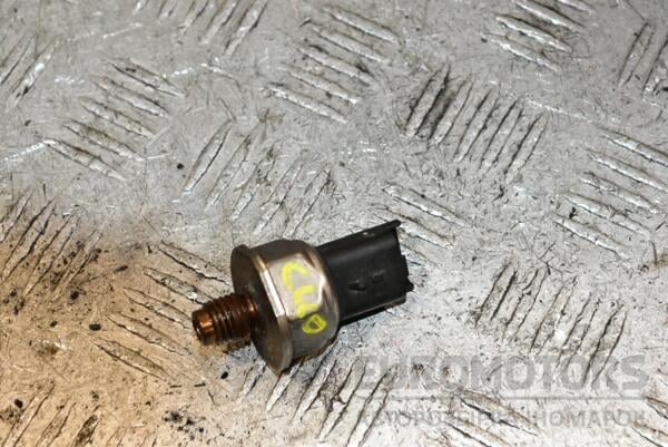 Датчик давления топлива в рейке Renault Clio 1.5dCi (IV) 2012 9307Z517A 374576 euromotors.com.ua