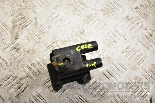Котушка запалювання (2,3 циліндр) Hyundai Getz 1.4 16V 2002-2010 374816 euromotors.com.ua
