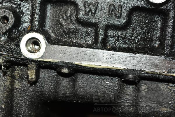 Двигун (дефект) SsangYong Actyon 2.0Xdi 2006-2011 OM 664.950 375395 - 6