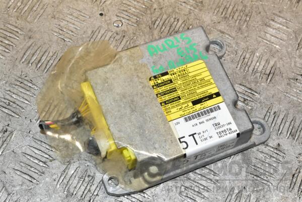 Блок управління AIRBAG Toyota Auris (E15) 2006-2012 8917002560 375454 euromotors.com.ua