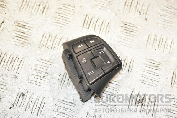 Кнопки руля правые Volvo XC60 2008 31318643 375881 euromotors.com.ua