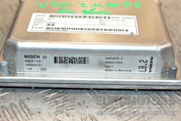 Блок керування двигуном Volvo V70 2.4td D5 2001-2006 0281011441 376157 - 2