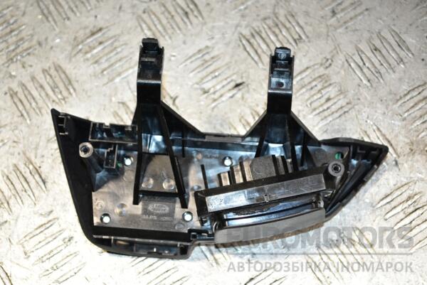 Кнопки керма праві Land Rover Range Rover Sport 2005-2012 AH3213D767CC 376214 - 2