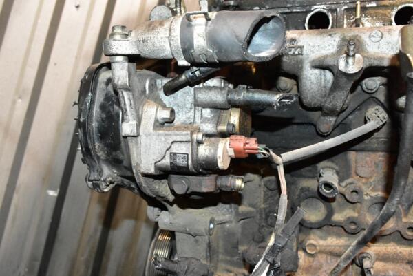 Топливный насос высокого давления (ТНВД) 05- Mazda 6 2.0di 2002-2007 2940000420 376487 euromotors.com.ua
