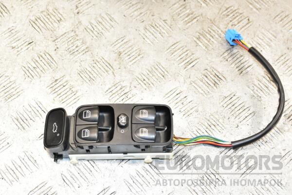 Блок управления стеклоподъемниками передний левый Mercedes C-class (W203) 2000-2007 A2038210679 376857 euromotors.com.ua