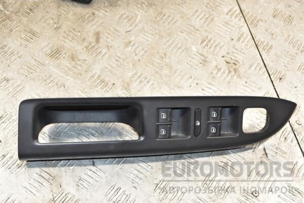 Блок управления стеклоподъемниками передний левый VW Passat (B6) 2005-2010 1K4959857B 377420 euromotors.com.ua