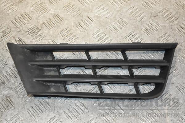 Решітка радіатора права 05- Renault Laguna (II) 2001-2007 20101014 378192 euromotors.com.ua