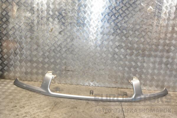 Накладка під решітку радіатора Toyota Rav 4 2000-2005 378330 euromotors.com.ua