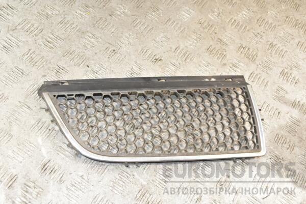 Решітка радіатора права -06 Renault Trafic 2001-2014 8200204453 378359 euromotors.com.ua
