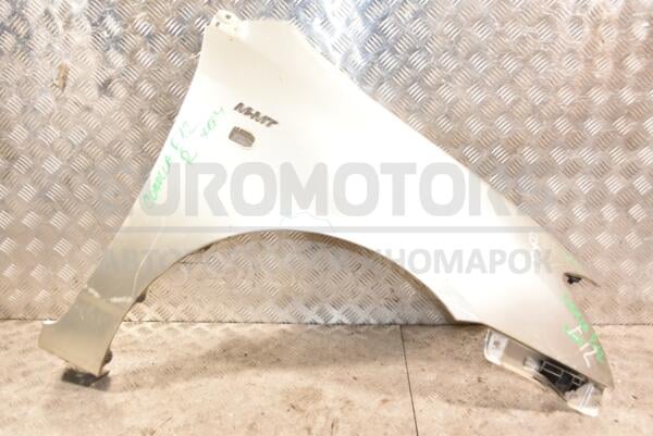 Крыло переднее правое хетчбек (дефект) Toyota Corolla (E12) 2001-2006 5381102090 379001 euromotors.com.ua