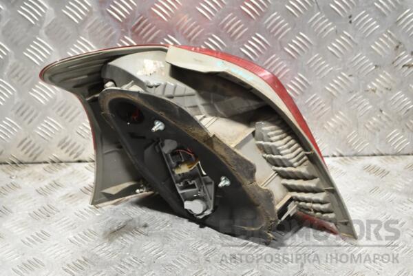 Фонарь правый 09- (дефект) Toyota Yaris 2006-2011 815510D250 379217 - 2