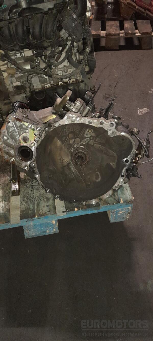 МКПП (механическая коробка переключения передач) 4x4 Toyota Rav 4 2.0td 2000-2005 3030042120 BF-646 - 1