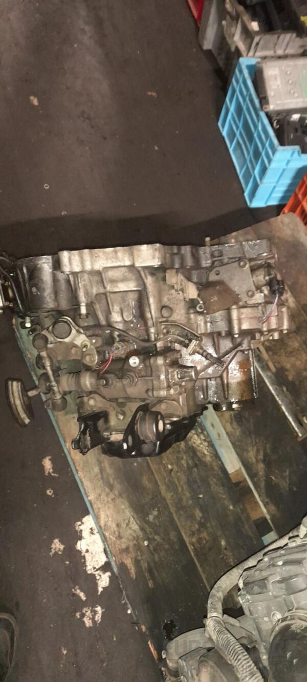 МКПП (механическая коробка переключения передач) 4x4 Toyota Rav 4 2.0td 2000-2005 3030042120 BF-646 - 2