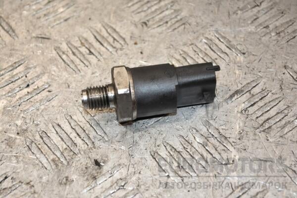 Датчик давления топлива в рейке Renault Laguna 1.9dCi (II) 2001-2007 0281002405 379488 euromotors.com.ua