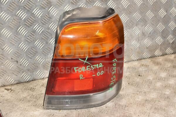 Фонарь правый -00 Subaru Forester 1997-2002 22020597 379698 euromotors.com.ua