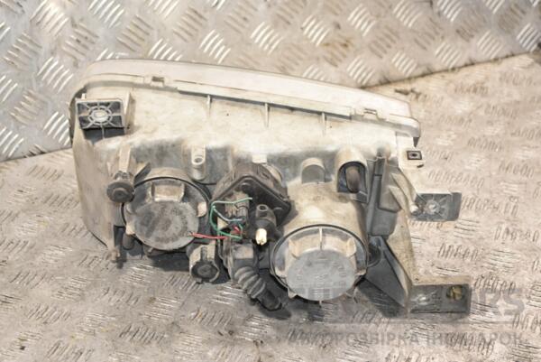Фара правая Hyundai Trajet 2000-2008 379726 - 2