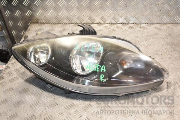Фара правая (дефект) Seat Altea 2004-2015 5P1941006D 379741 euromotors.com.ua