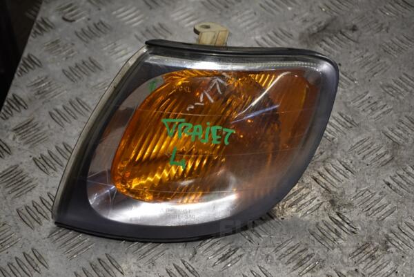 Поворотник левый (дефект) Hyundai Trajet 2000-2008 923013A0 379782 euromotors.com.ua