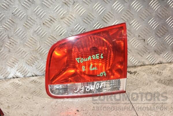 Ліхтар правий внутрішній -07 VW Touareg 2002-2010 7L6945094T 379798 euromotors.com.ua