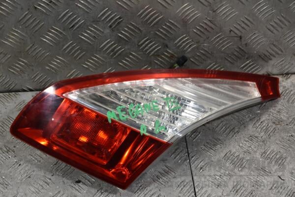 Фонарь правый внутренний Renault Megane (III) 2009-2016 89319629 379813 euromotors.com.ua