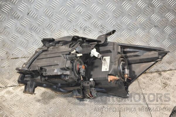 Фара правая -10 (дефект) Toyota Auris (E15) 2006-2012 8111002540 380577 - 2