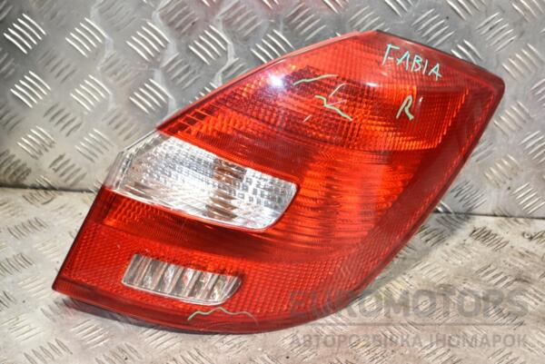 Ліхтар правий (дефект) Skoda Fabia 2007-2014 5J6945096 380641 euromotors.com.ua