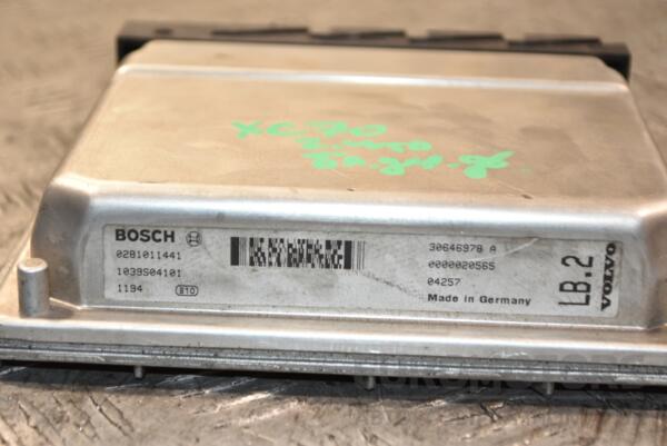 Блок керування двигуном Volvo XC70 2.4td D5 2000-2006 30646978 381256 - 2