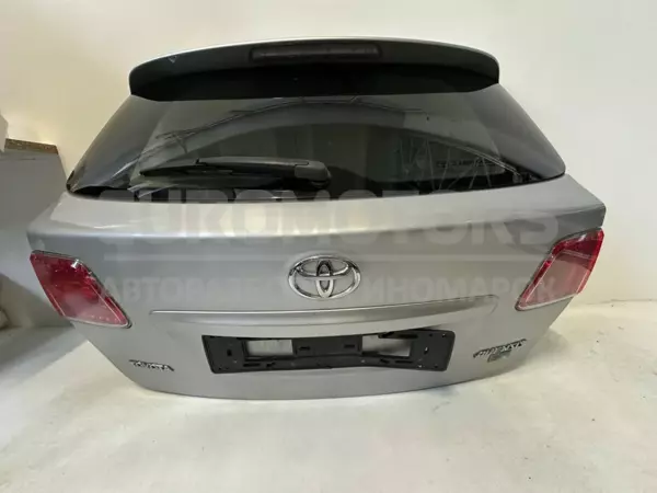 Задний люк Toyota Avensis 2.2td (III) 2009 it-11197 Дизель euromotors.com.ua