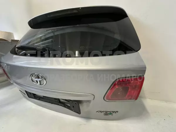 Задний люк Toyota Avensis 2.2td (III) 2009 it-11197 Дизель - 3