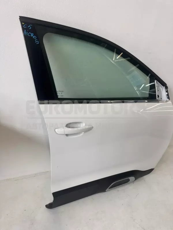 Передні праві двері Citroen C5 Aircross 1.5hdi (euro-6) 2017 it-11225 Дизель - 2