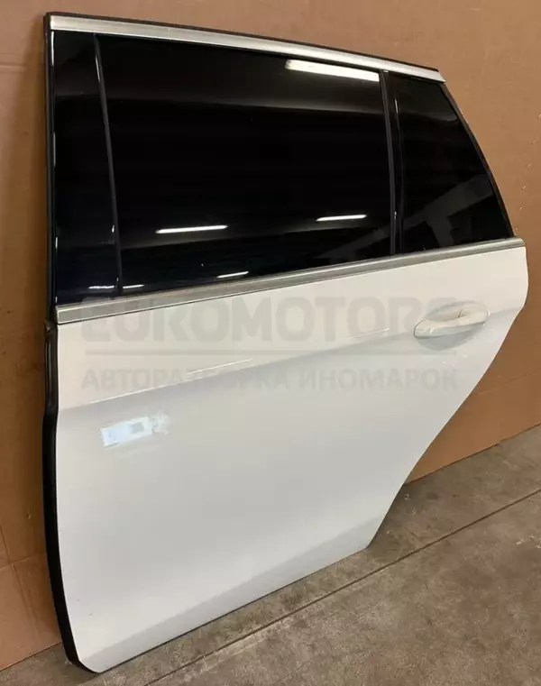 Двері задні ліві (універсал) Mercedes E-class 2.0 cdi (W213) 2016 it-10025 Дизель - 2