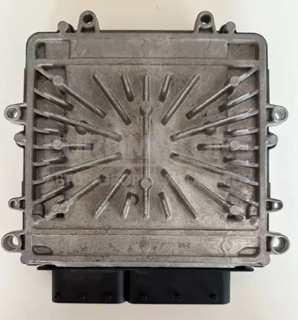 Блок керування двигуном Volvo S60 2.0td D3 2010-2018 P31303388 it-10259 Дизель - 2