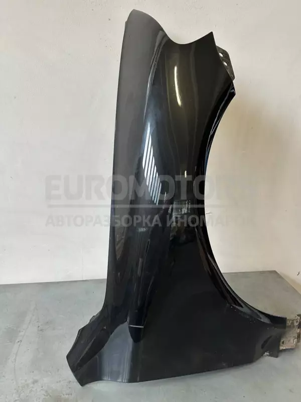 Праве переднє крило VW Touareg 2.5tdi 2002-2010 it-10307 Дизель - 2