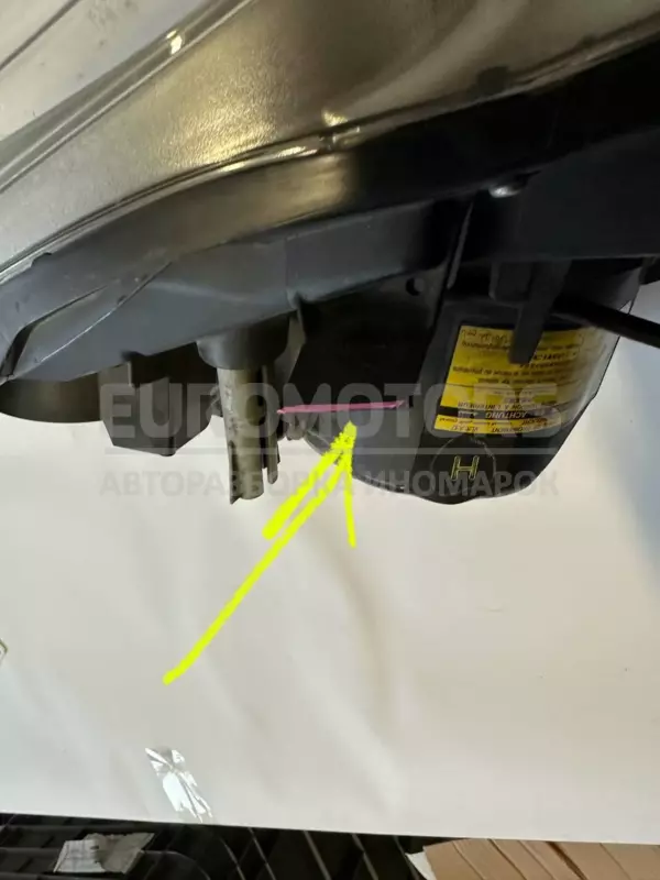 Левая ксеноновая фара Toyota Land Cruiser Prado 3.0td D-4D (150) 2009 it-10323 Дизель - 6