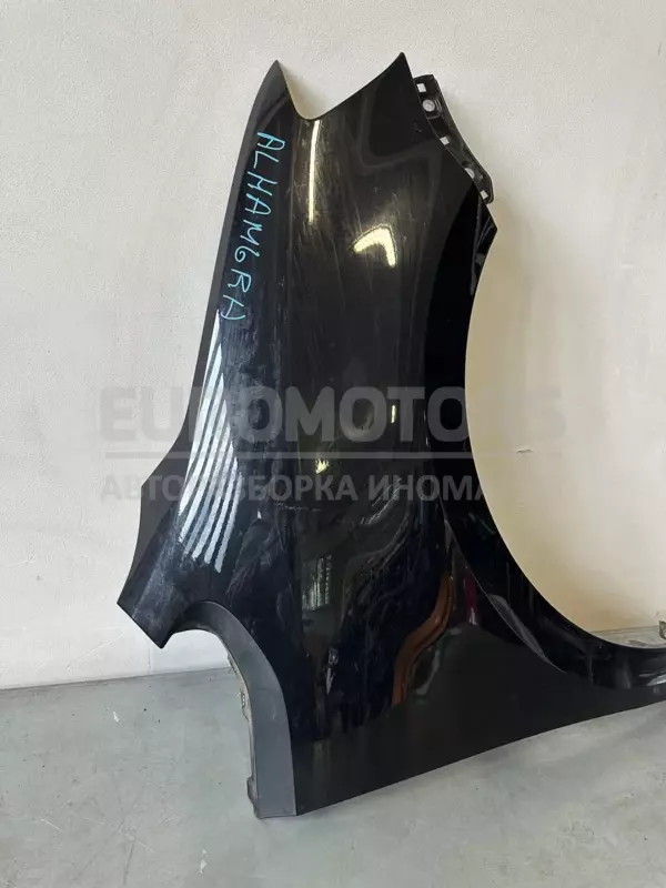 Праве переднє крило Seat Alhambra 2.0tdi 2010 it-10331 Дизель - 2