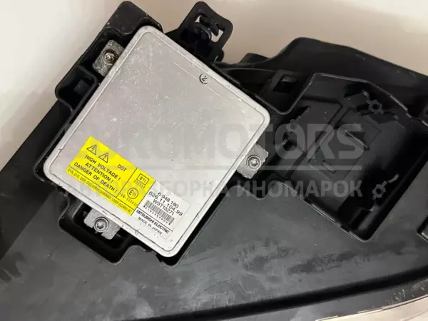 Правая ксеноновая фара Volvo V70 2.0 16V 2007-2016 31214348 it-10432 Бензин - 6