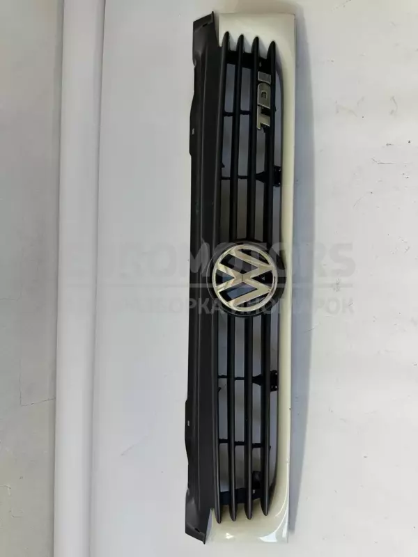 Решетка радиатора VW Transporter 2.5tdi (T4) 1990-2003 7D0853651 it-10472 Дизель - 3