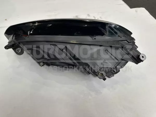 Правая ксеноновая светодиодная фара VW Golf 1.6tdi (VII) 2012-2020 5G1941752 it-10479 Дизель - 2
