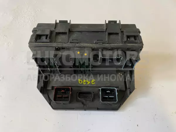 Блок предохранителей Jeep Cherokee 2.8crd 2007-2012 04692330ae it-10595 Дизель - 2