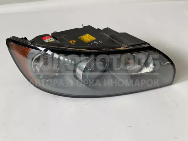 Права ксенонова фара Volvo V50 1.6 D 2004-2012 30698890 it-10635 Дизель - 2