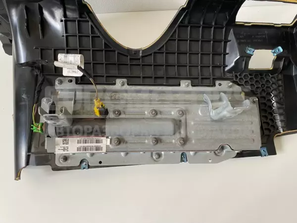 Нижняя подушка безопасности (колено) Mercedes M-Class 3.0cdi (W164) 2005-2011 1648600702 it-10762 Дизель - 3