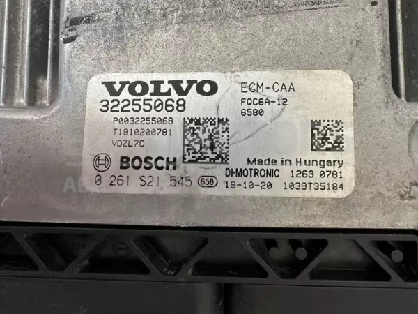 Блок керування двигуном Volvo XC40 1.5 2017 it-11016 Бензин - 2