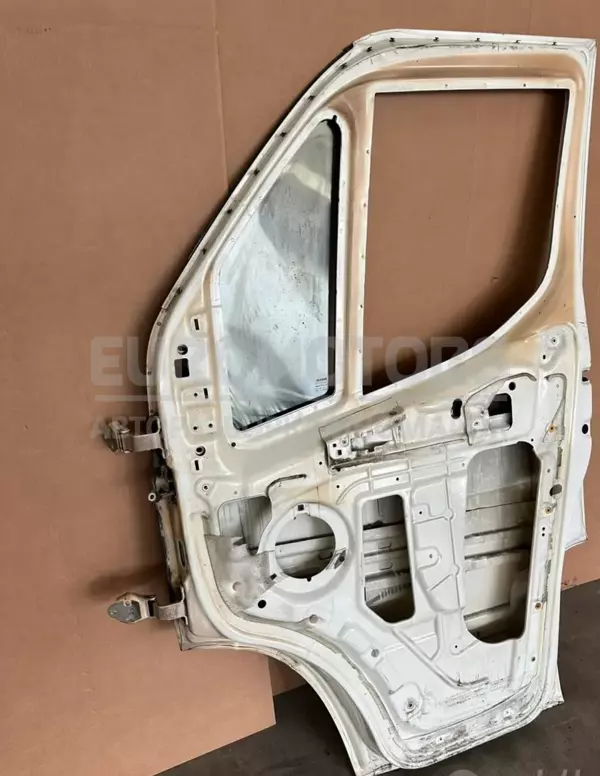 Передняя правая дверь Iveco Daily 3.0MJet (E6) 2014 it-11073 Дизель - 4