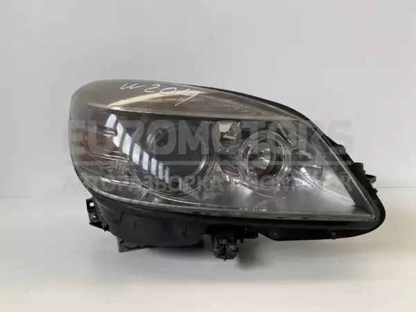 Правая ксеноновая фара Mercedes C-class 2.2cdi (W204) 2007-2015 A2048203061 it-10964 Дизель euromotors.com.ua