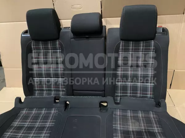 Салон весь комплект VW Golf 2.0 16V TSI (VI) 2008-2013 it-11109 Бензин - 17